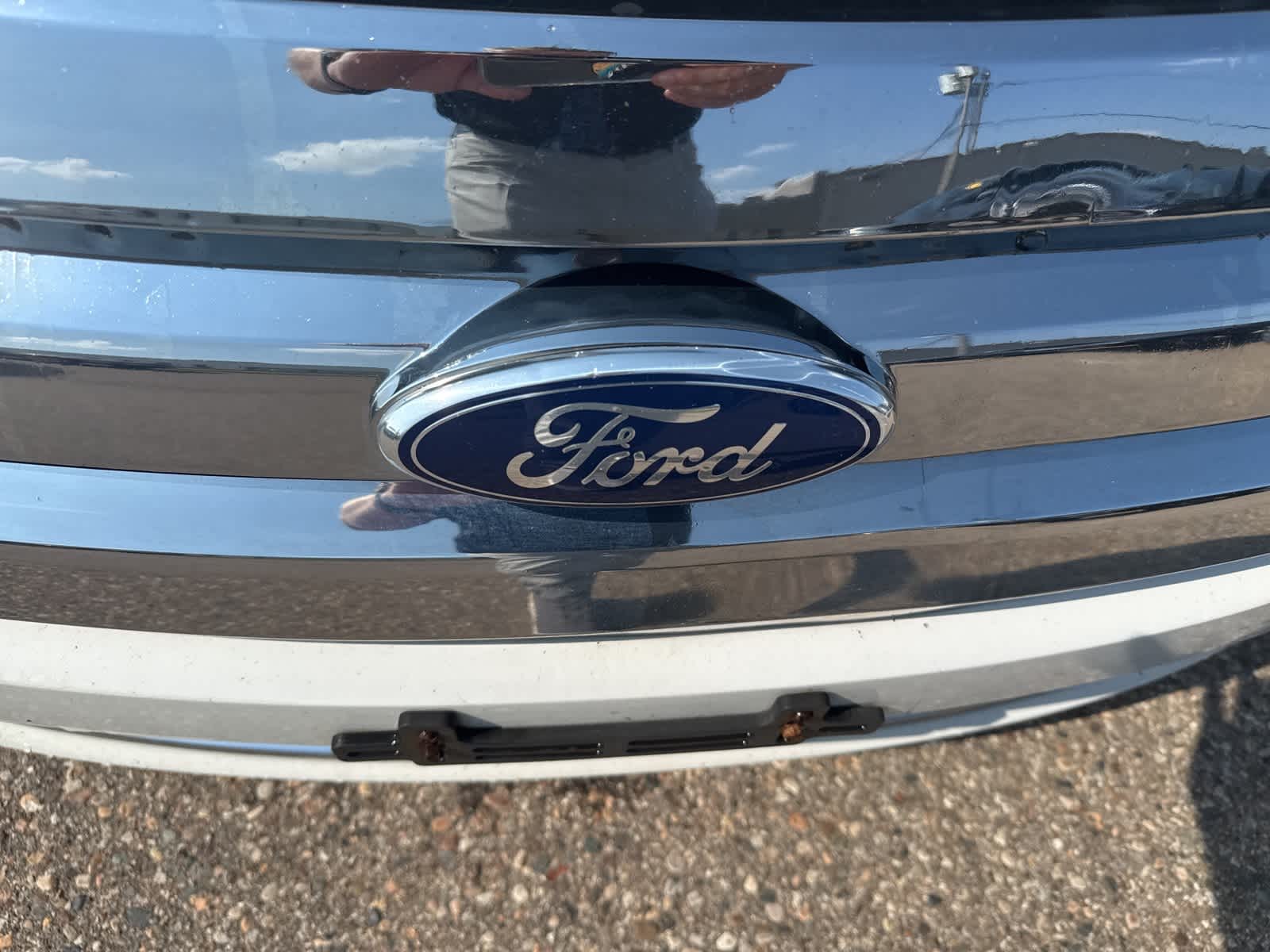 Thumbnail: 2011 Ford Fusion - 11