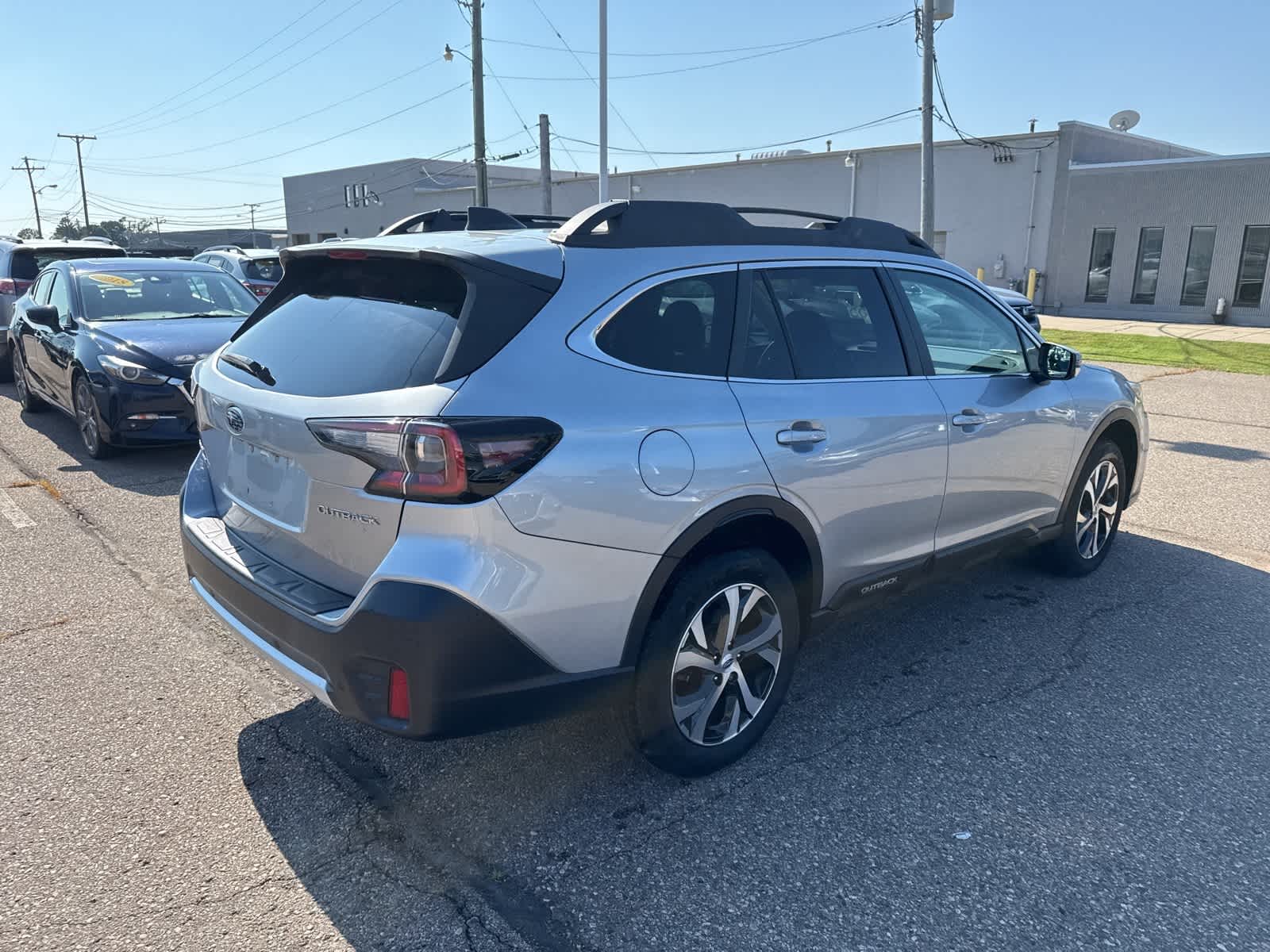 Thumbnail: 2021 Subaru Outback - 3