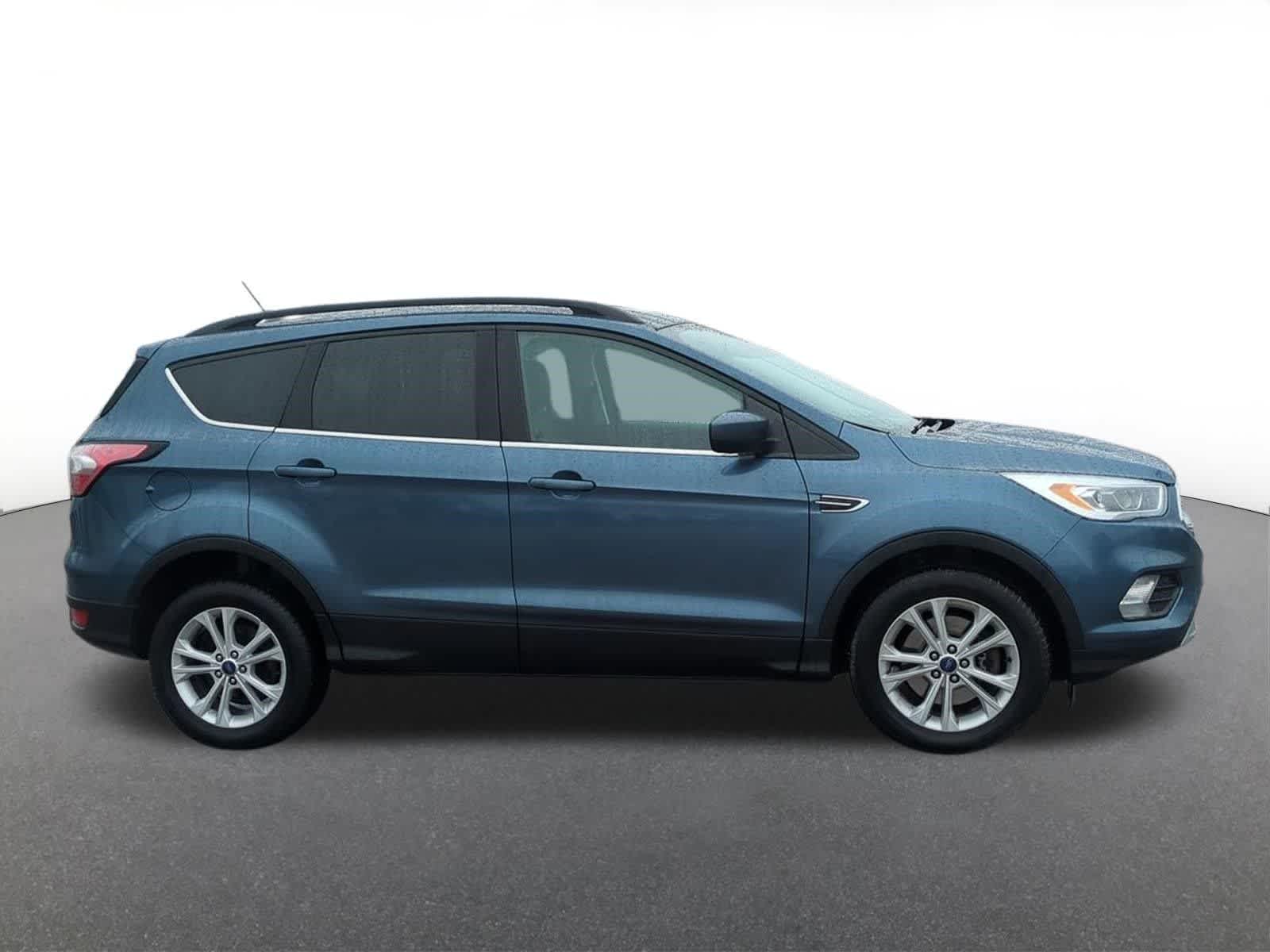 Thumbnail: 2018 Ford Escape - 7