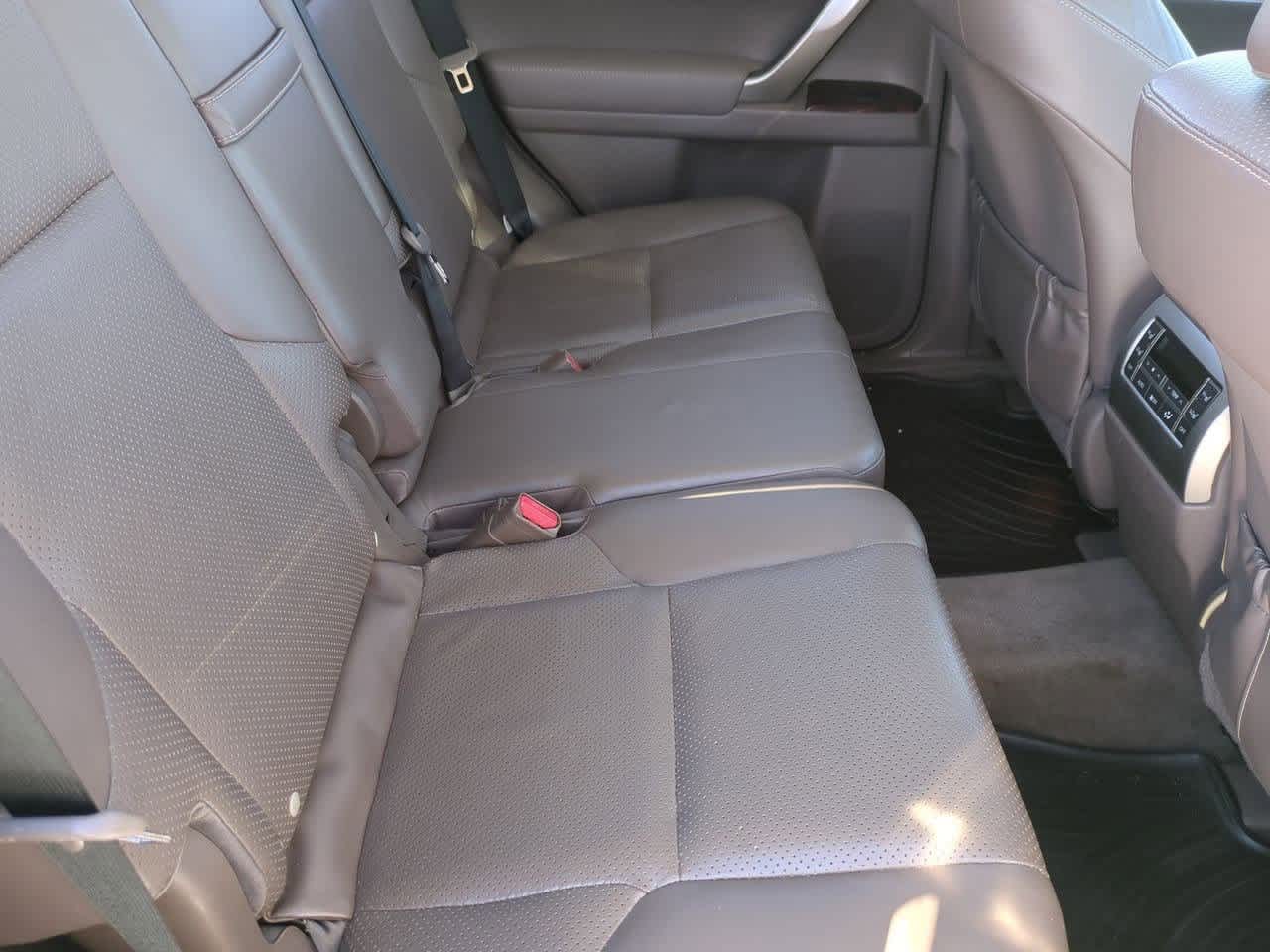 Thumbnail: 2012 Lexus GX - 14