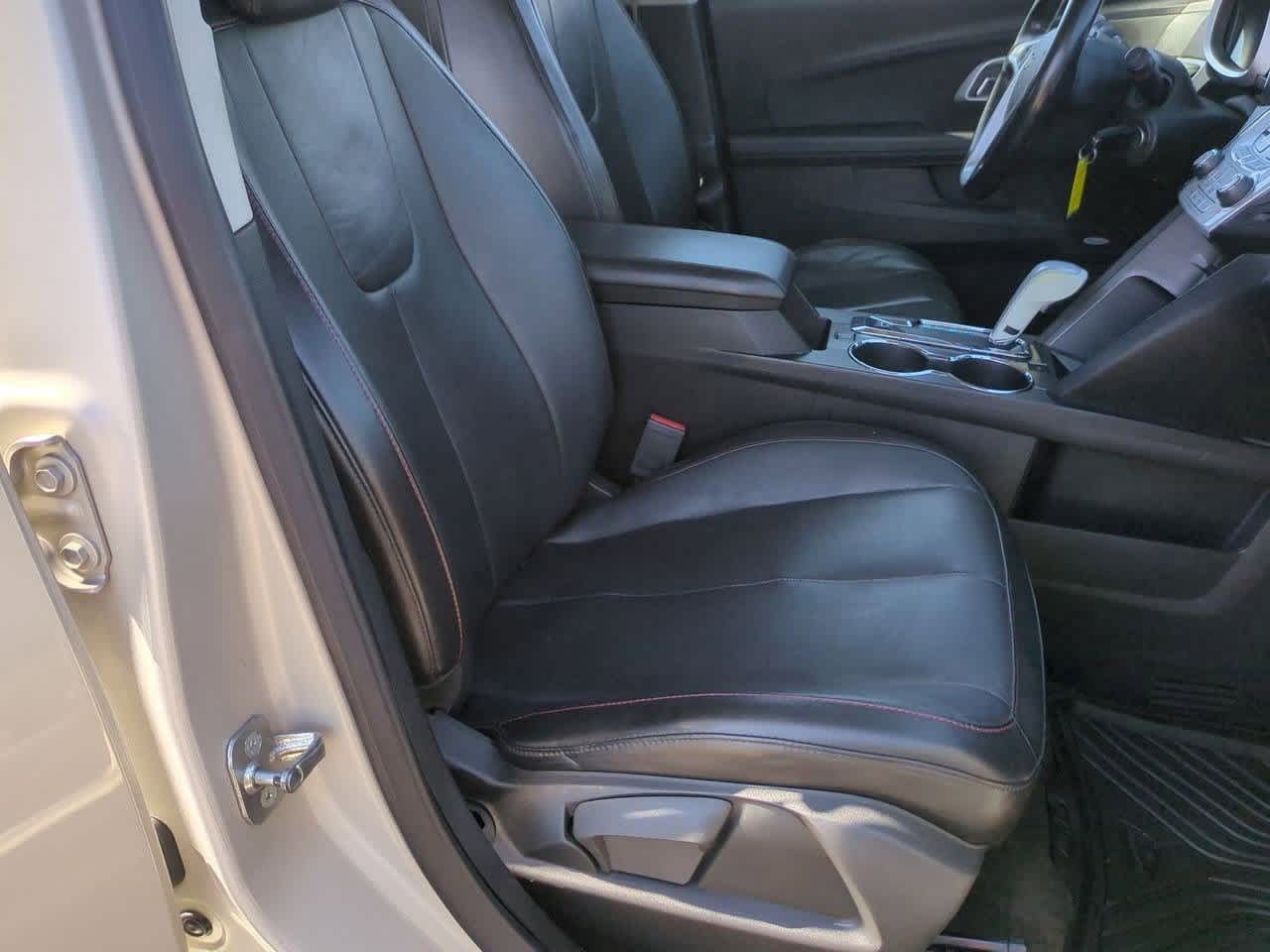Thumbnail: 2012 Chevrolet Equinox - 20