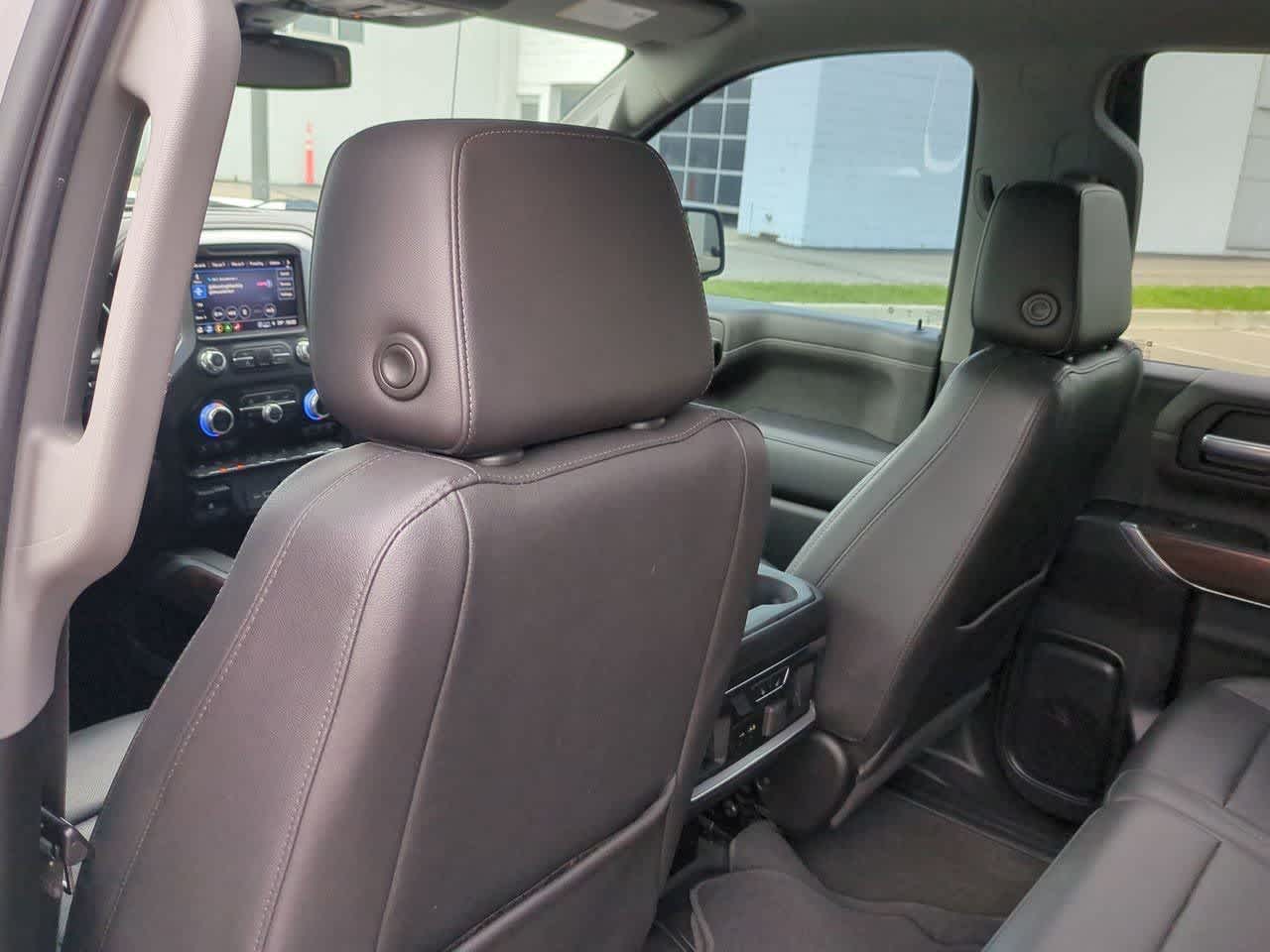 2021 GMC Sierra 1500 SLT - Photo 17