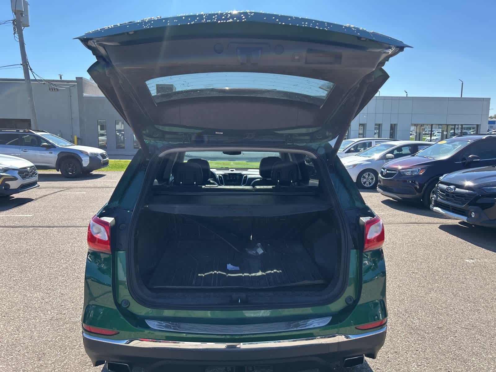Thumbnail: 2018 Chevrolet Equinox - 17