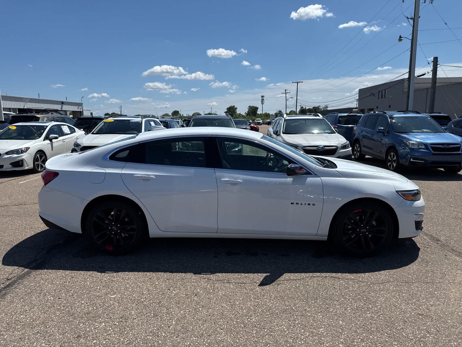 Thumbnail: 2023 Chevrolet Malibu - 9