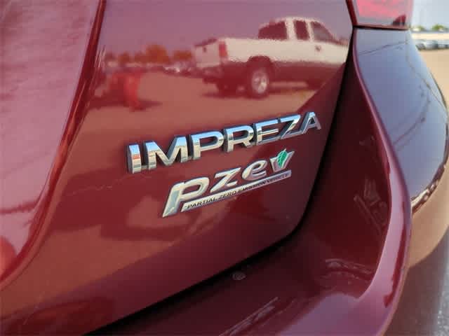 2012 Subaru Impreza Premium 11