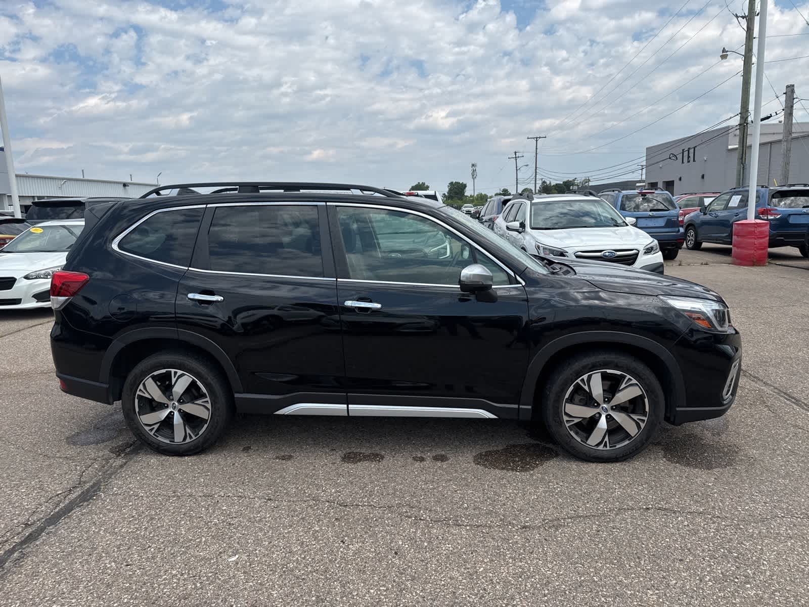 Thumbnail: 2019 Subaru Forester - 9