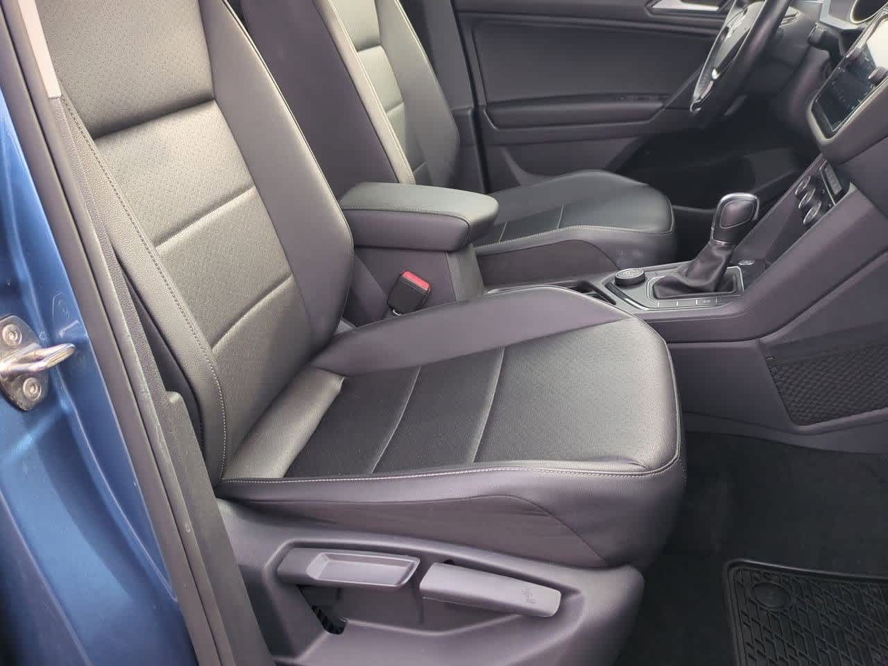 Thumbnail: 2019 Volkswagen Tiguan - 22