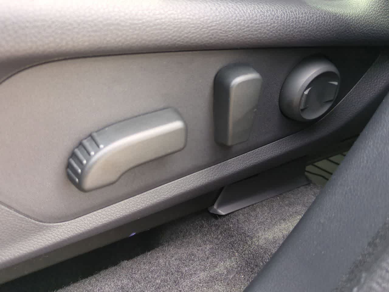 Thumbnail: 2026 Subaru Forester - 8