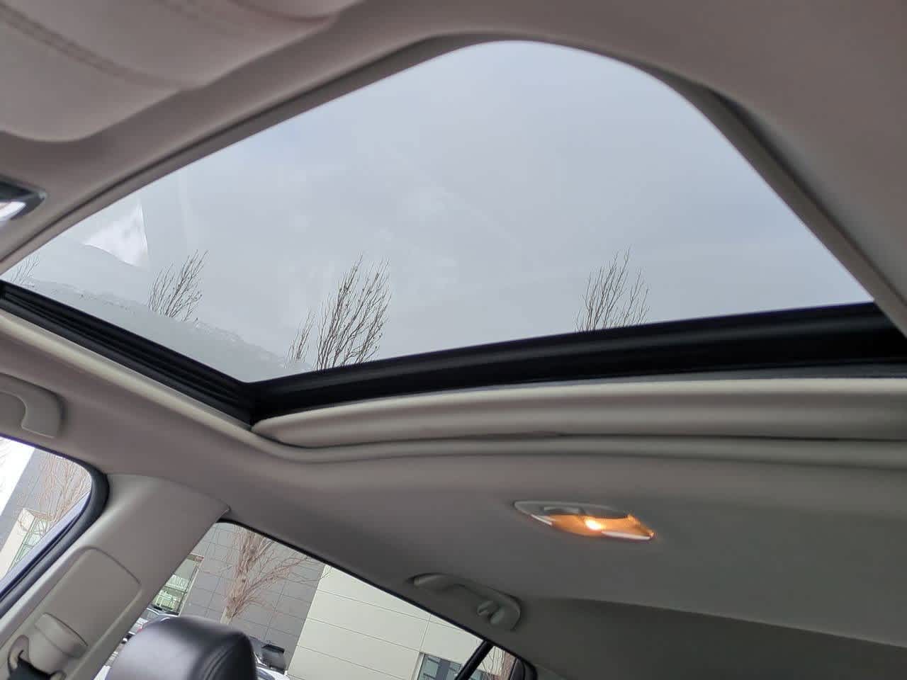 Thumbnail: 2013 Subaru Outback - 18