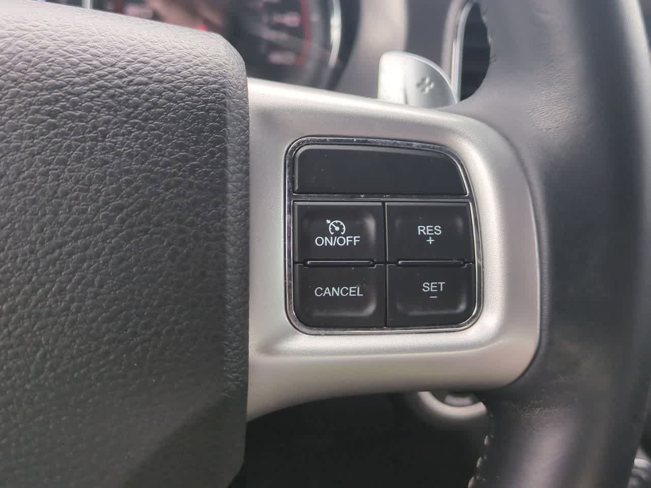 Thumbnail: 2014 Dodge Charger - 24