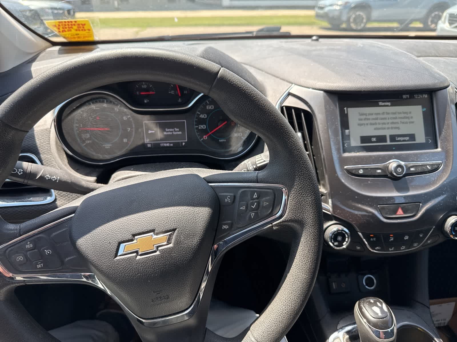 Thumbnail: 2018 Chevrolet Cruze - 18