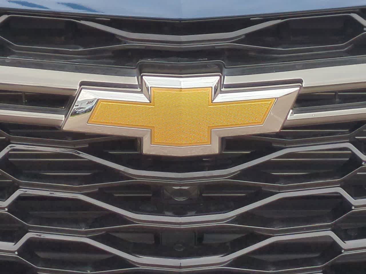 Thumbnail: 2023 Chevrolet Traverse - 10