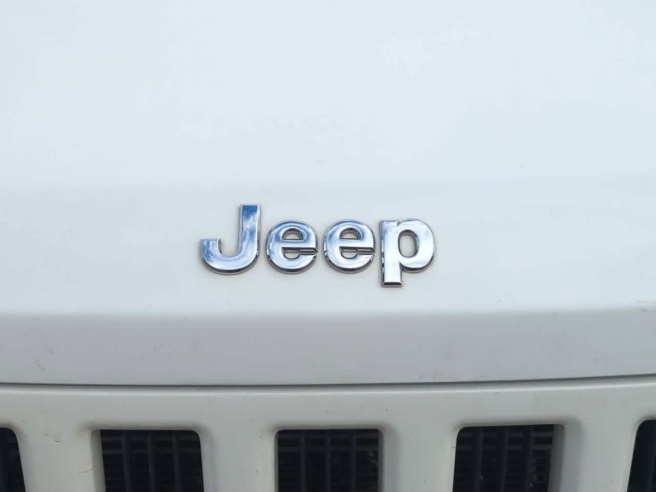 Thumbnail: 2008 Jeep Liberty - 11