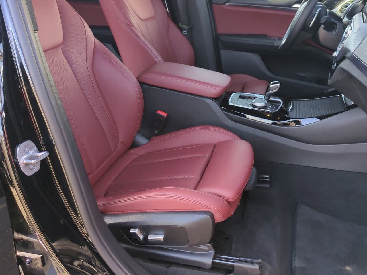 Thumbnail: 2022 BMW X3 - 22