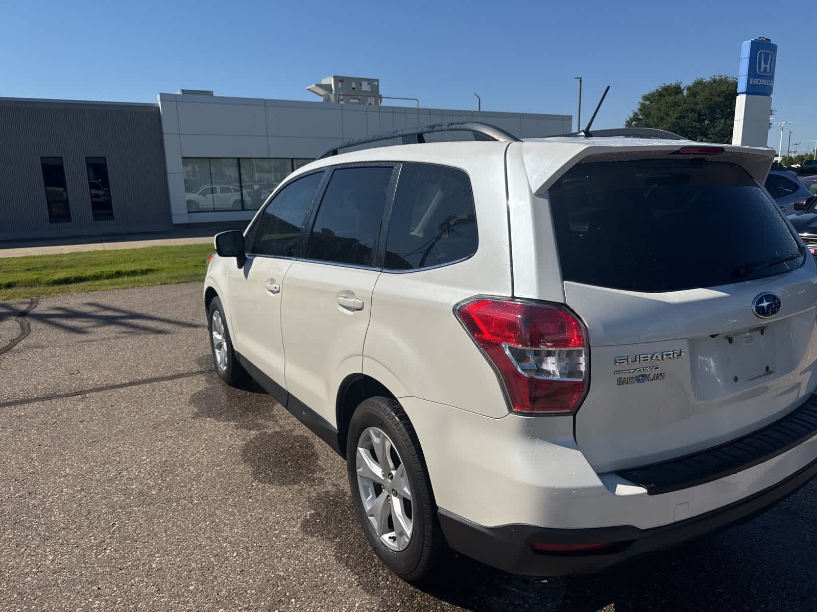Thumbnail: 2015 Subaru Forester - 17