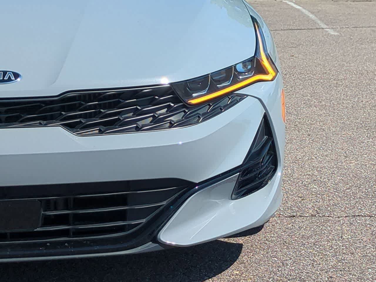 Thumbnail: 2021 Kia K5 - 10