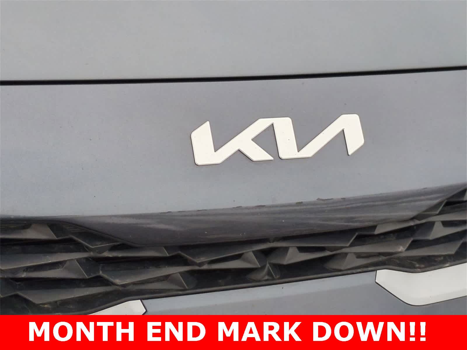 Thumbnail: 2022 Kia Forte - 10