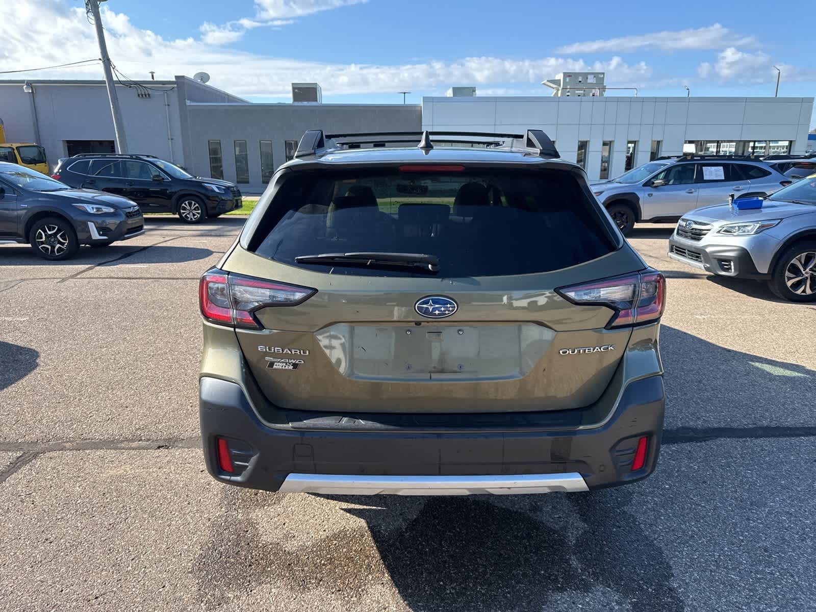 Thumbnail: 2022 Subaru Outback - 13