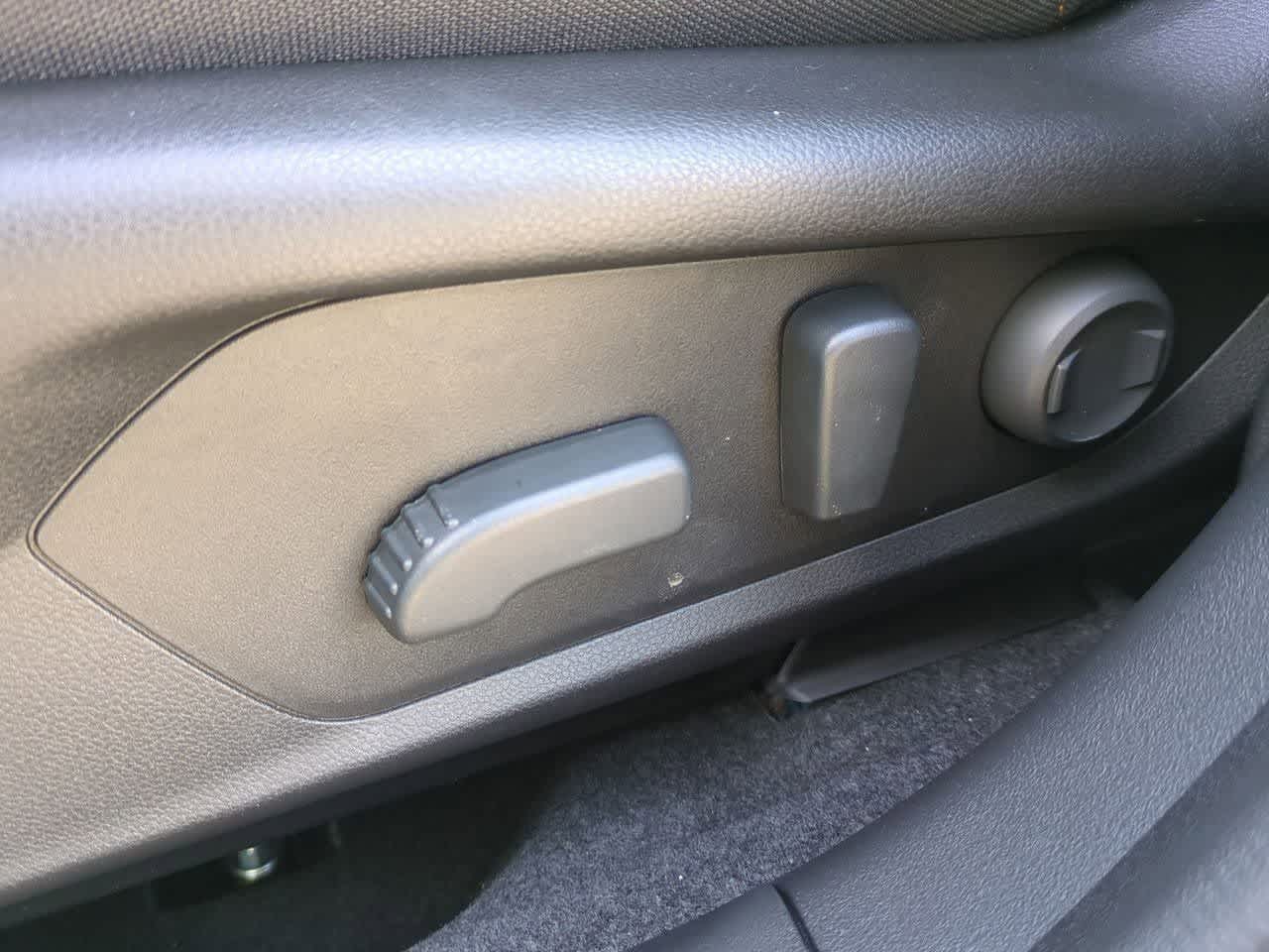 Thumbnail: 2026 Subaru Outback - 16