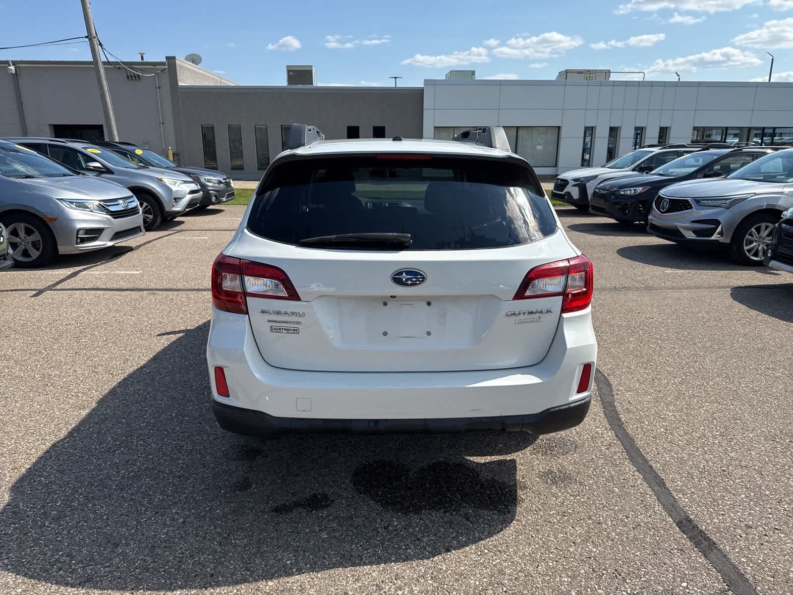 Thumbnail: 2015 Subaru Outback - 13