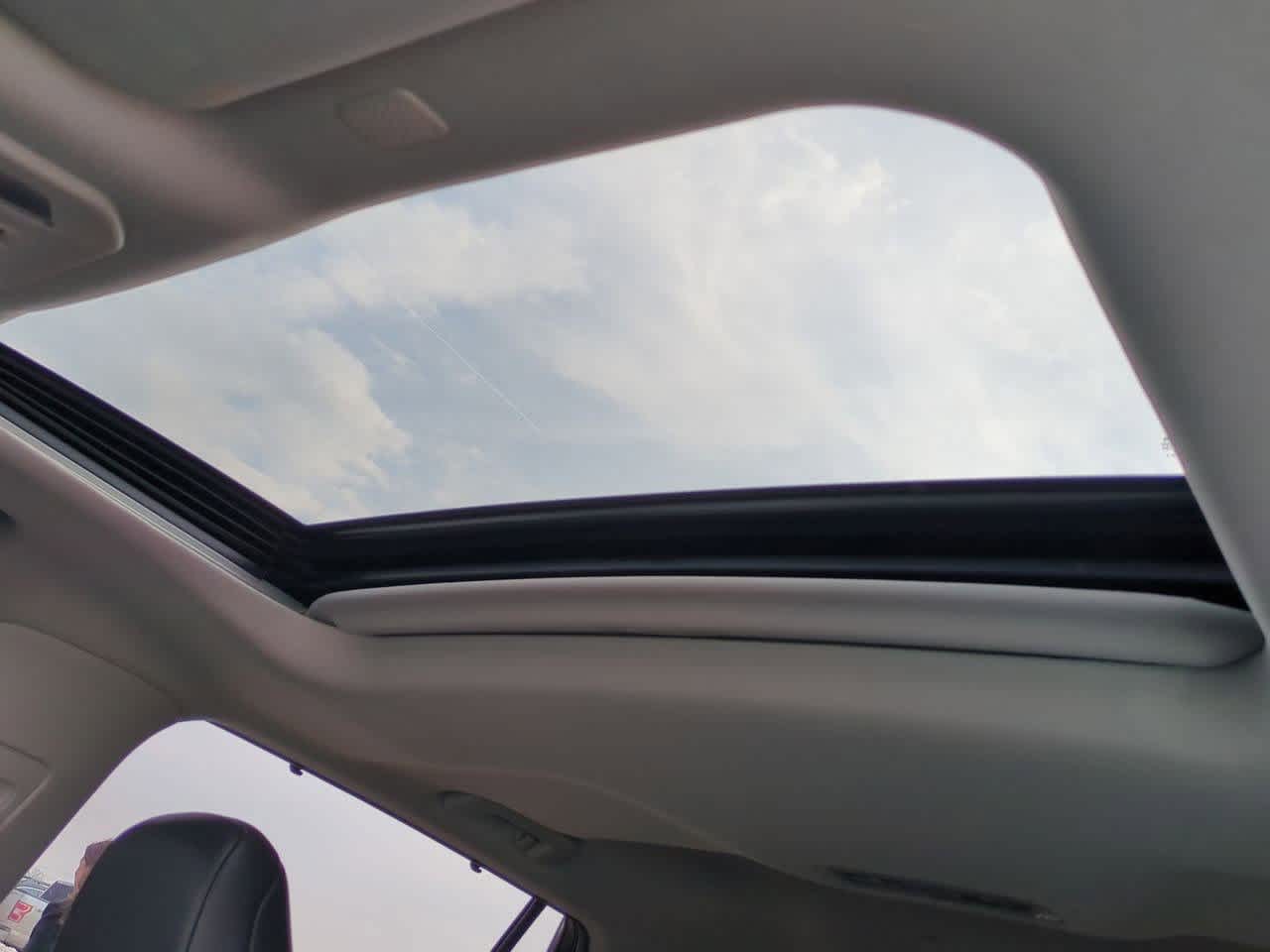 Thumbnail: 2022 Toyota Highlander - 18