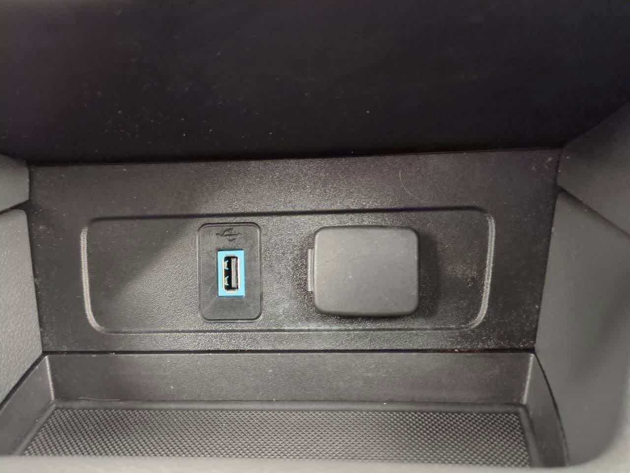 Thumbnail: 2018 Ford Escape - 29