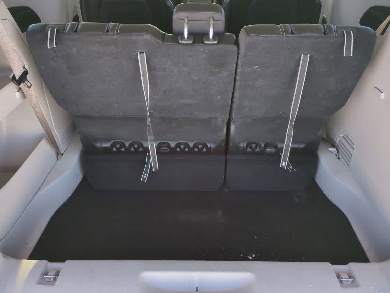 Thumbnail: 2024 Chrysler Pacifica - 25