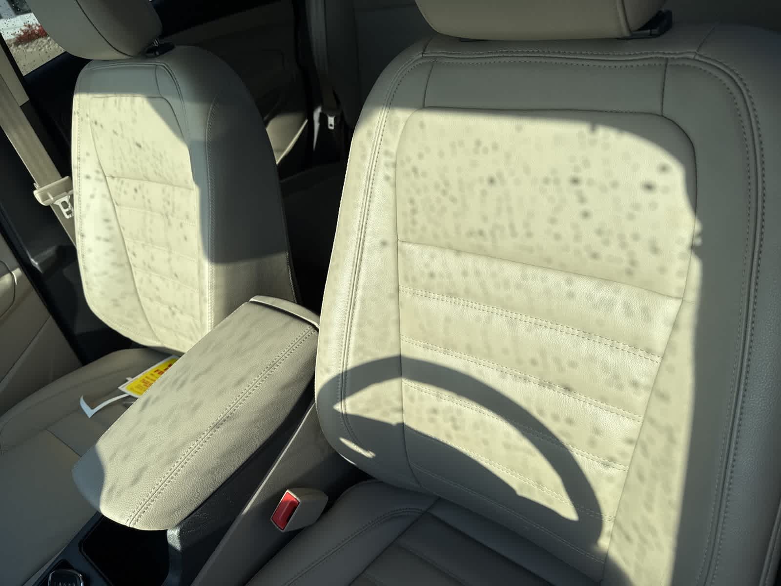 Thumbnail: 2018 Ford Escape - 15