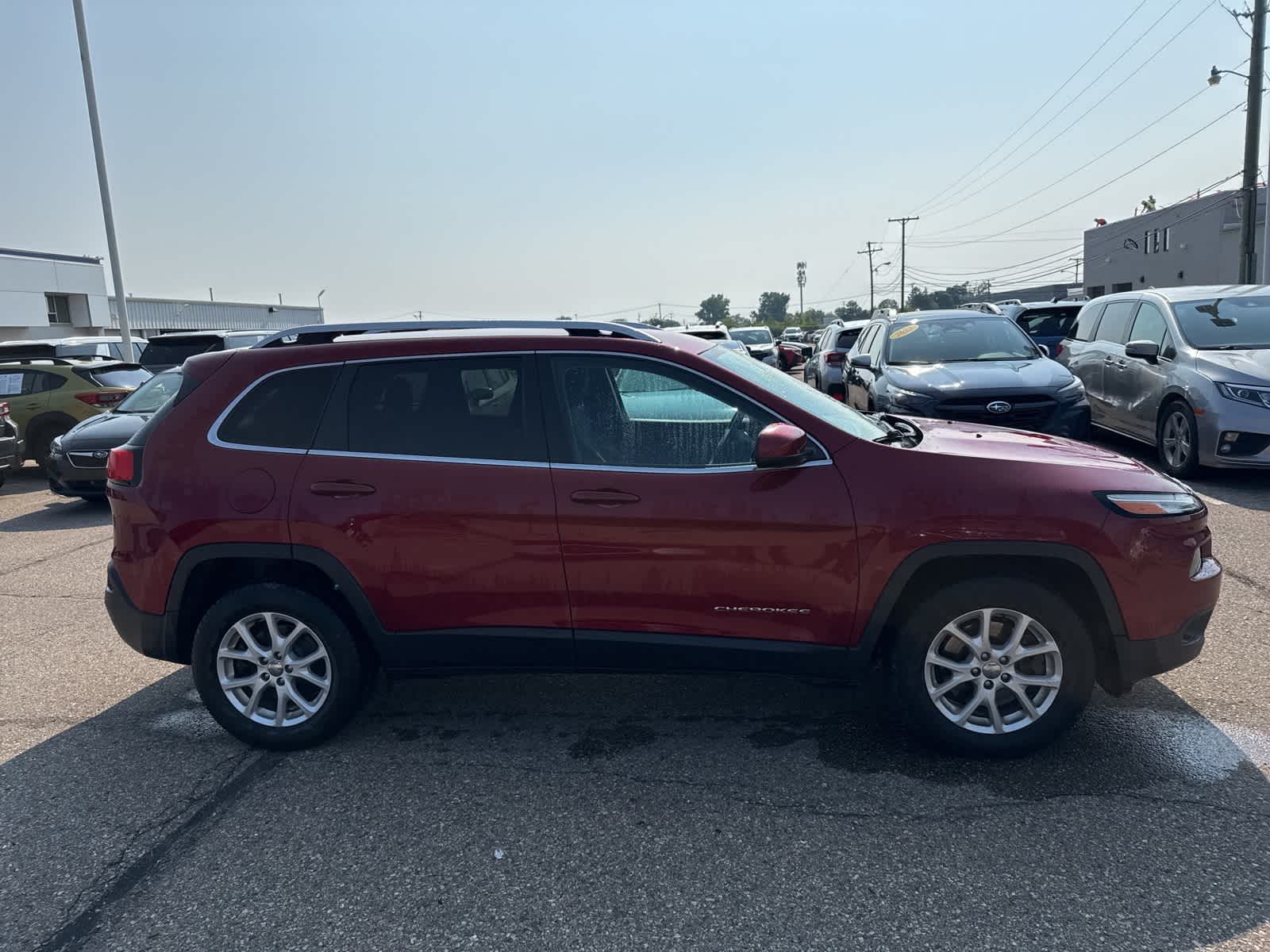 Thumbnail: 2016 Jeep Cherokee - 9