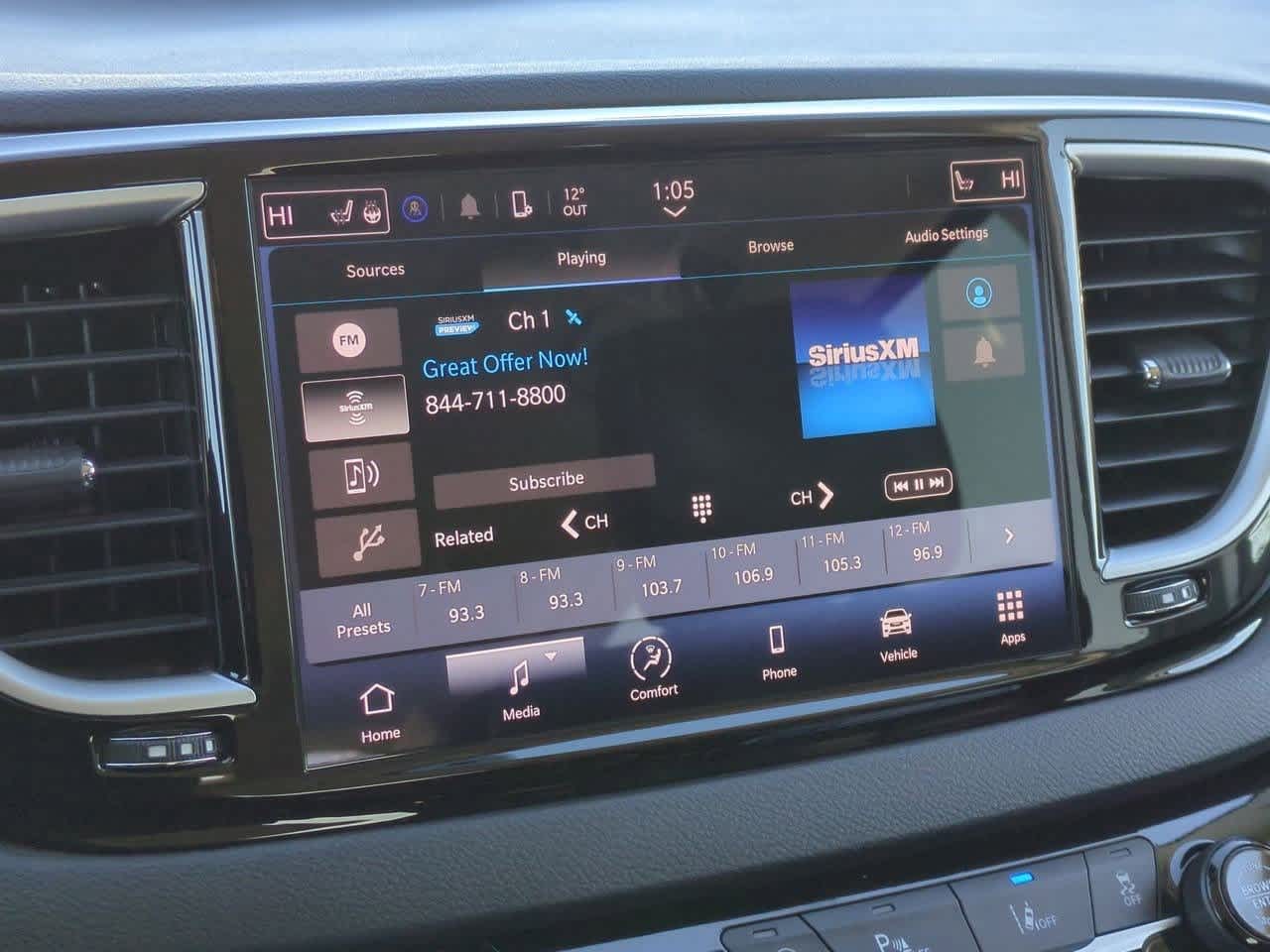 Thumbnail: 2024 Chrysler Pacifica - 20