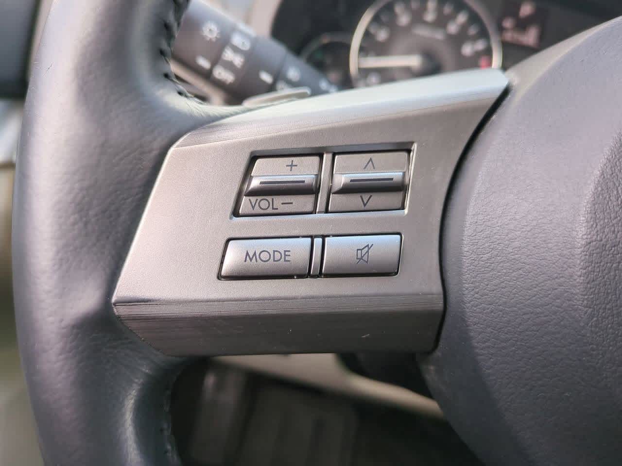 Thumbnail: 2011 Subaru Outback - 22