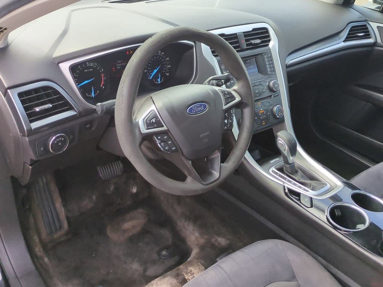 Thumbnail: 2013 Ford Fusion - 2