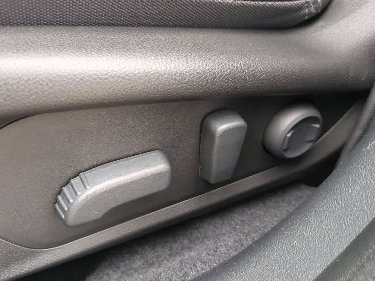 Thumbnail: 2026 Subaru Outback - 16