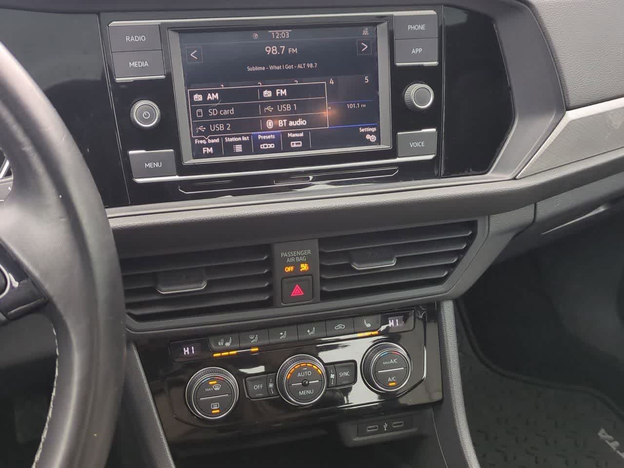 Thumbnail: 2020 Volkswagen Jetta - 28