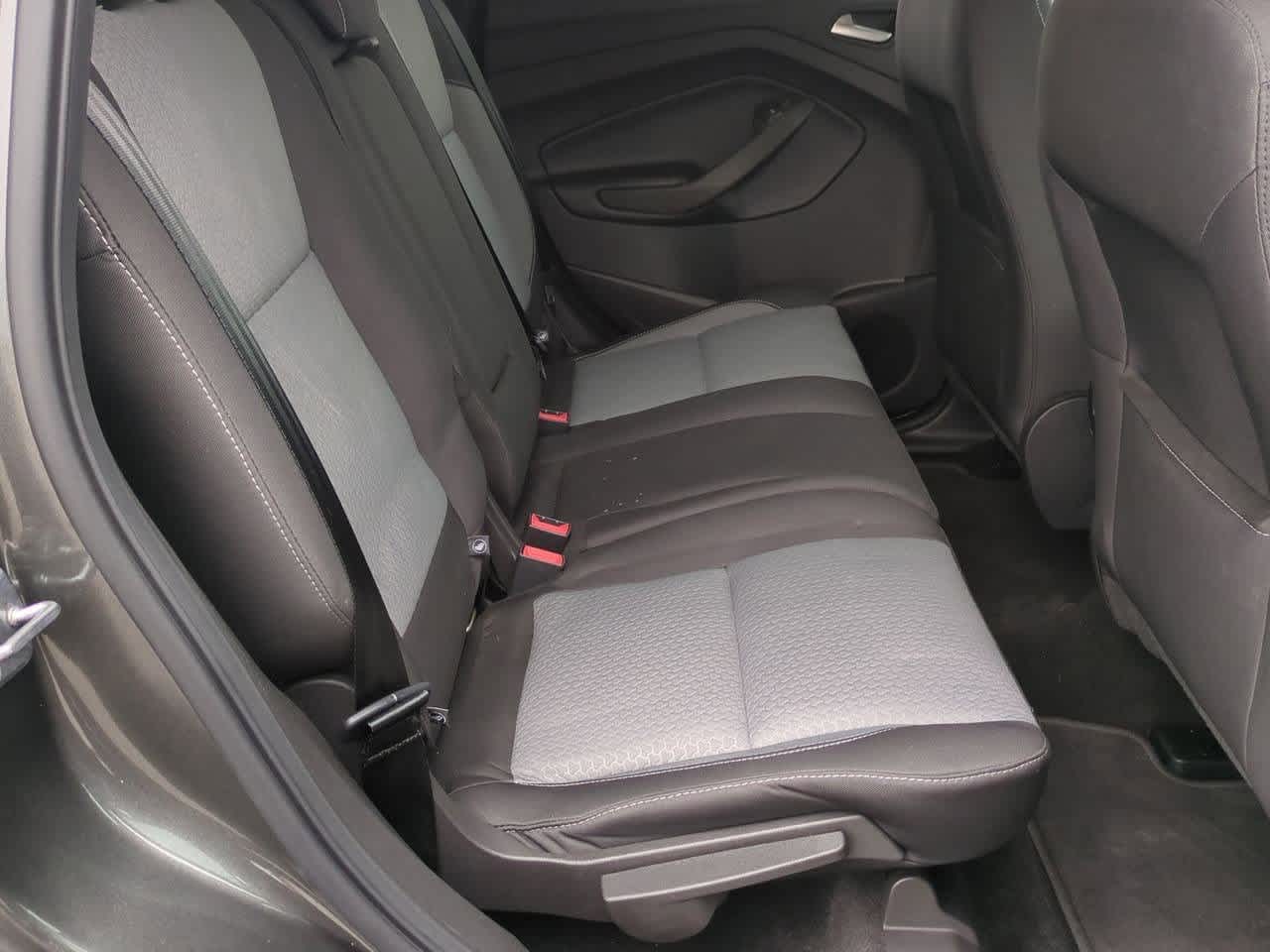 Thumbnail: 2017 Ford Escape - 19