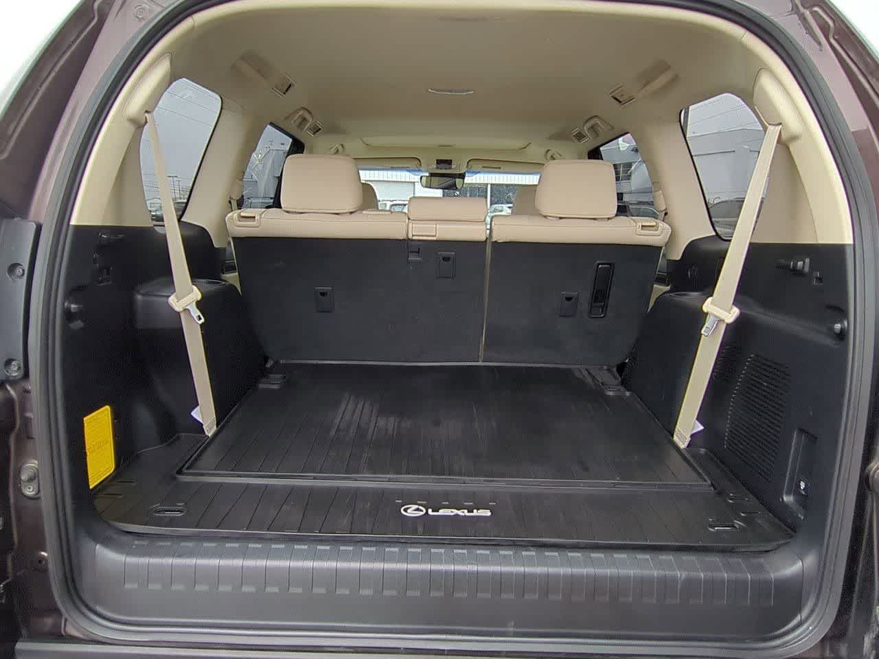 Thumbnail: 2020 Lexus GX - 34