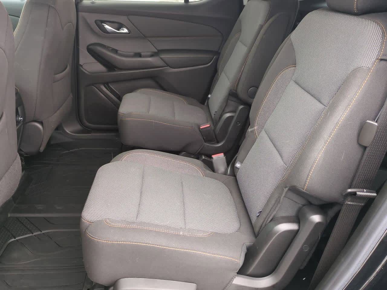 Thumbnail: 2020 Chevrolet Traverse - 18