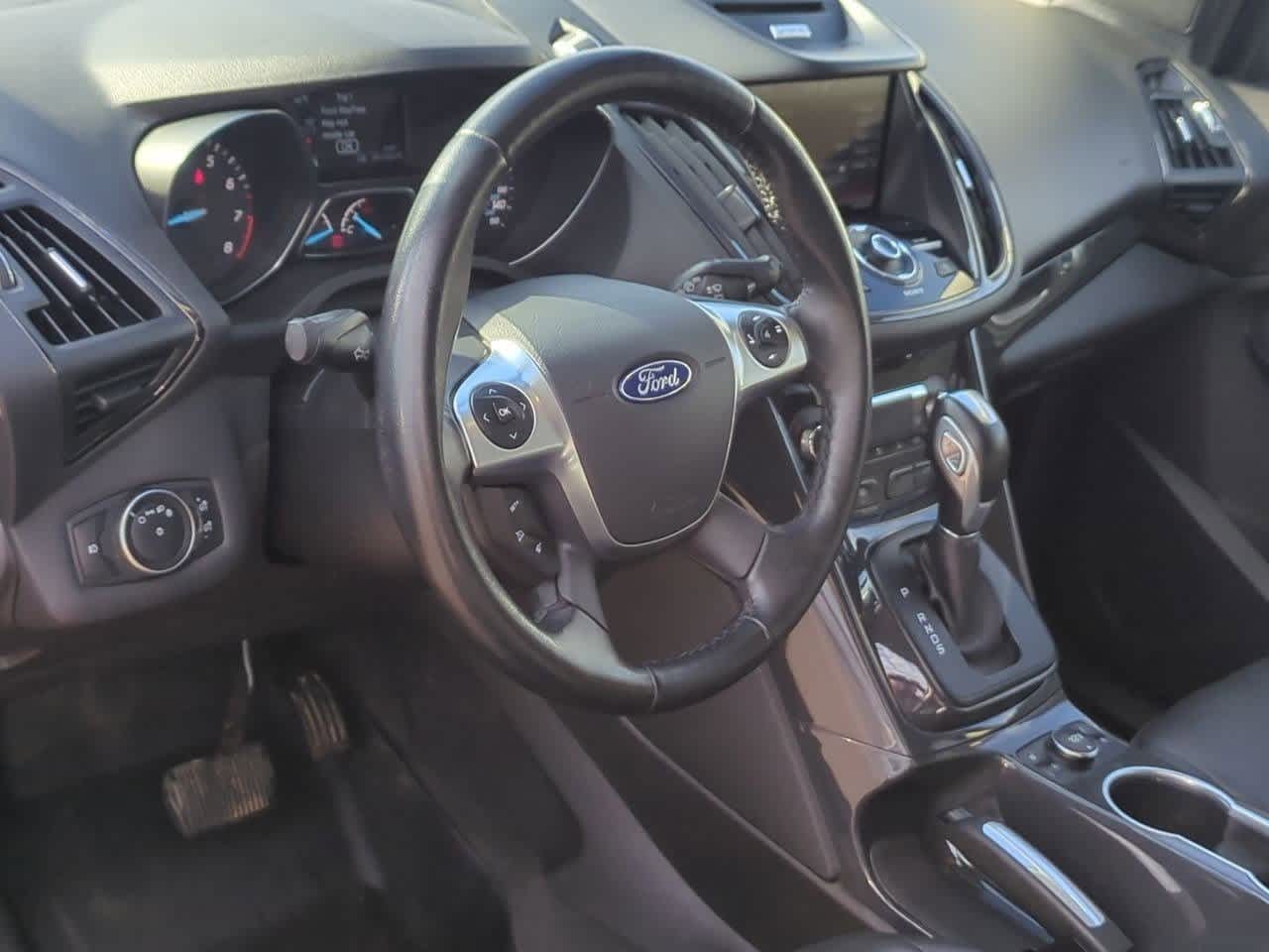 Thumbnail: 2015 Ford Escape - 2