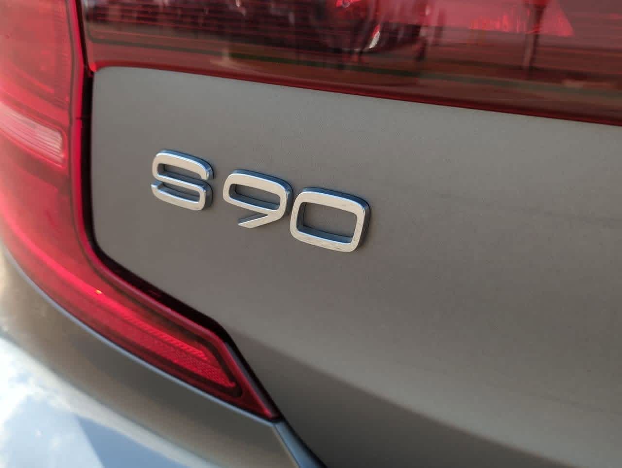2018 Volvo S90 T5 Momentum 11