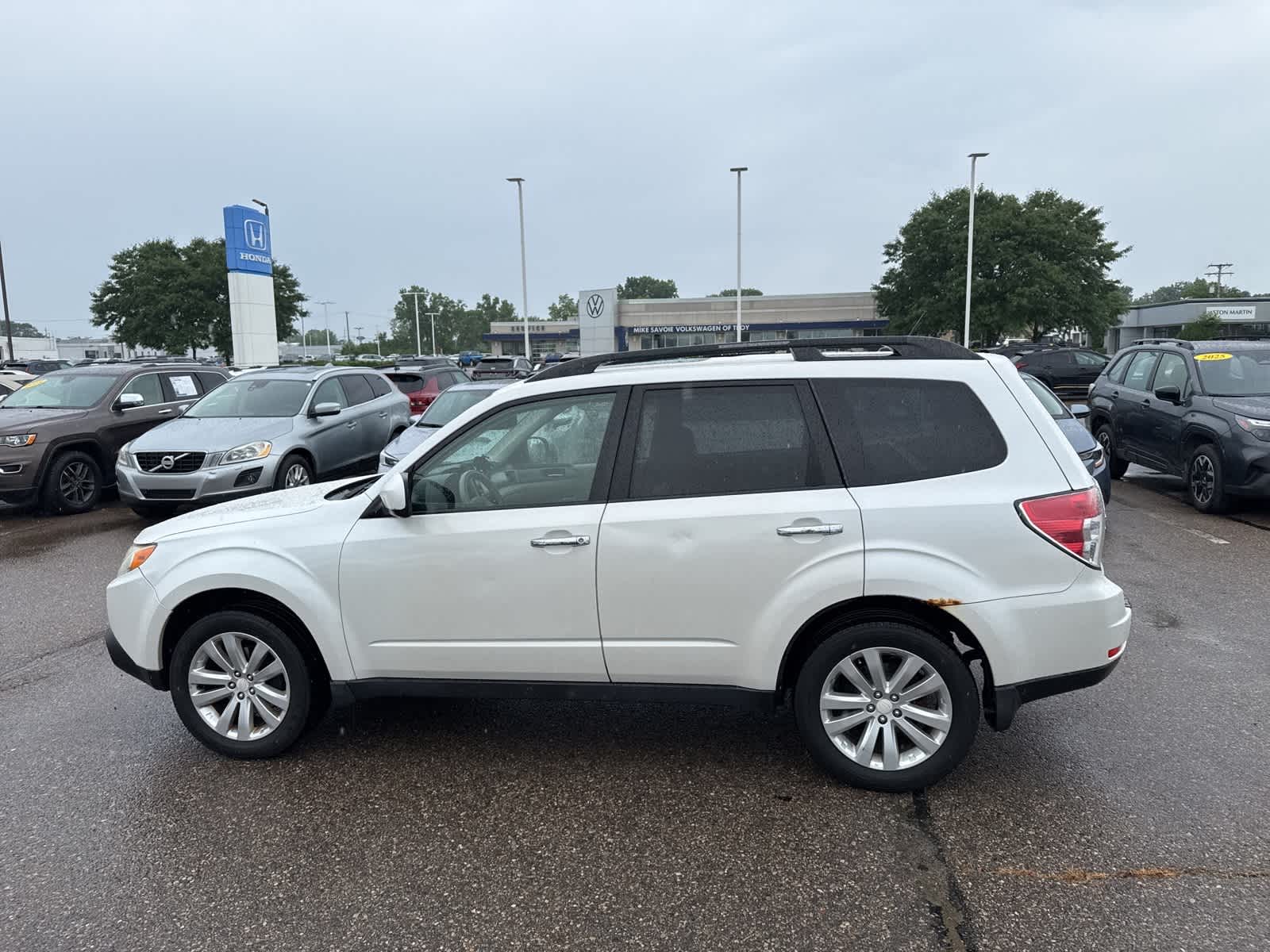 Thumbnail: 2011 Subaru Forester - 12