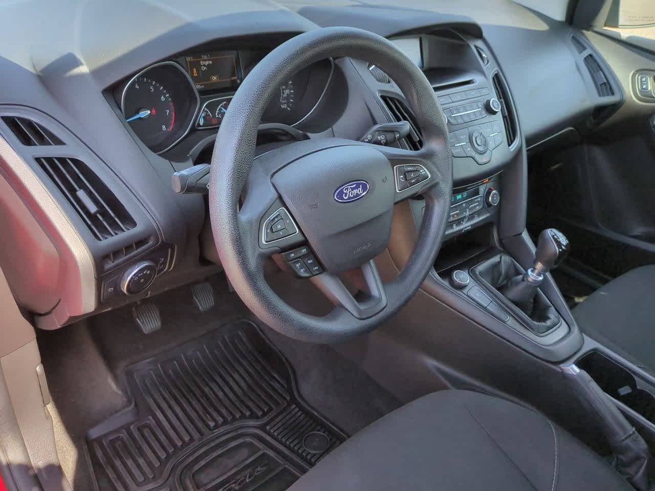 Thumbnail: 2017 Ford Focus - 2