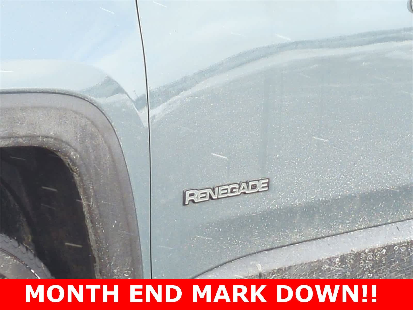 Thumbnail: 2017 Jeep Renegade - 12
