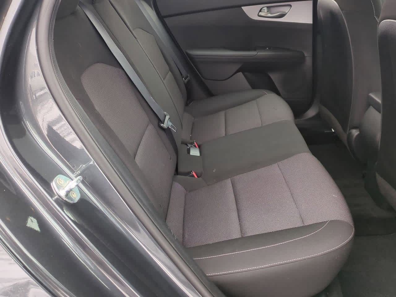 Thumbnail: 2022 Kia Forte - 18