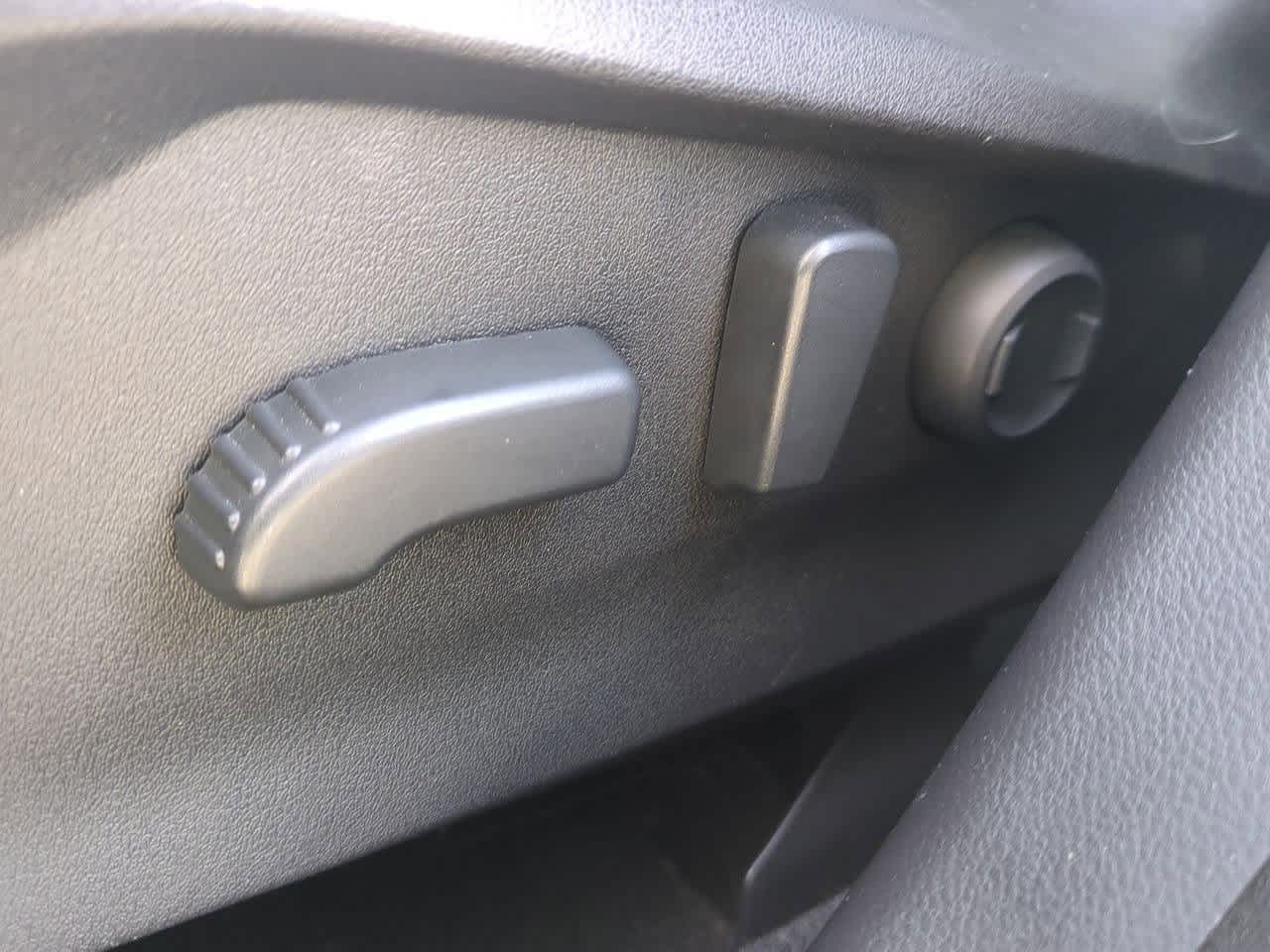 Thumbnail: 2019 Subaru Forester - 16