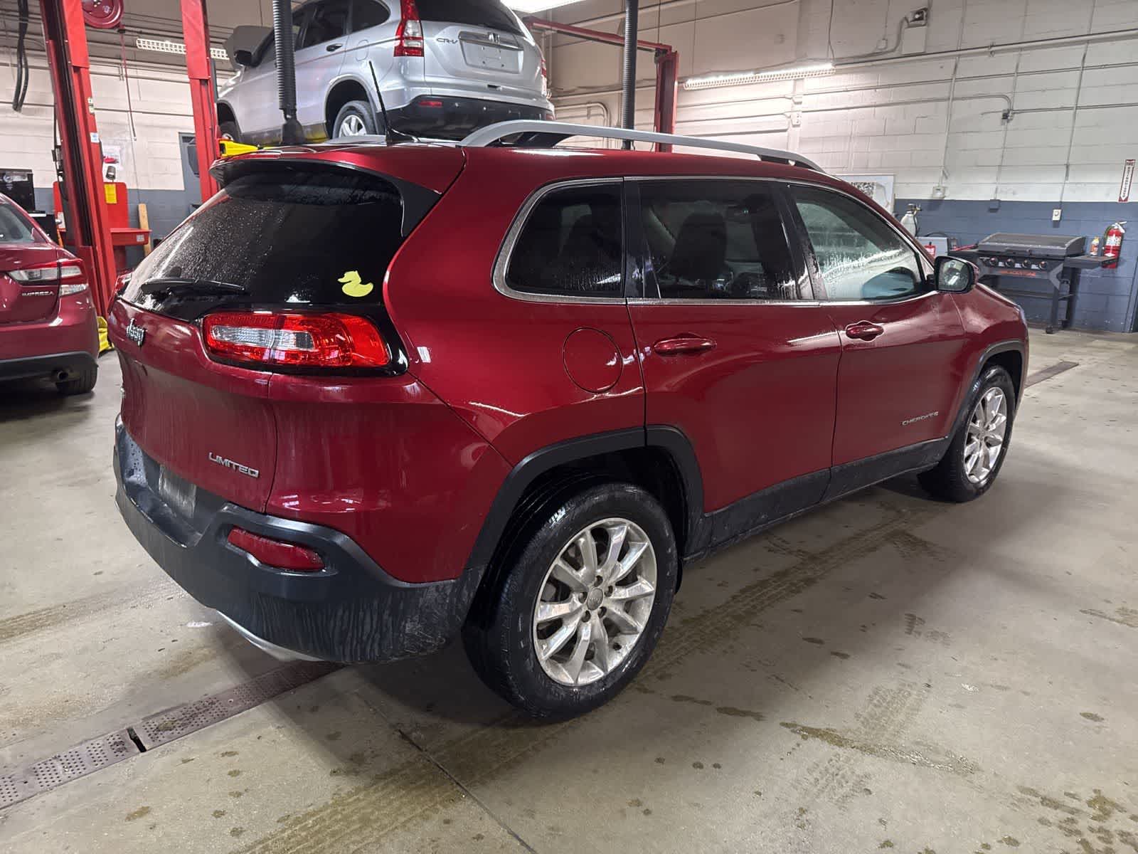 Thumbnail: 2016 Jeep Cherokee - 3