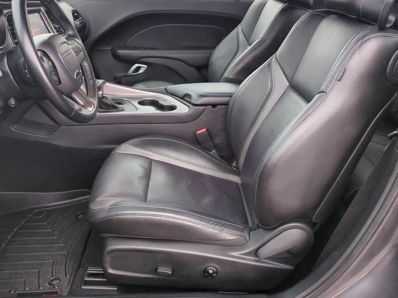 Thumbnail: 2021 Dodge Challenger - 14