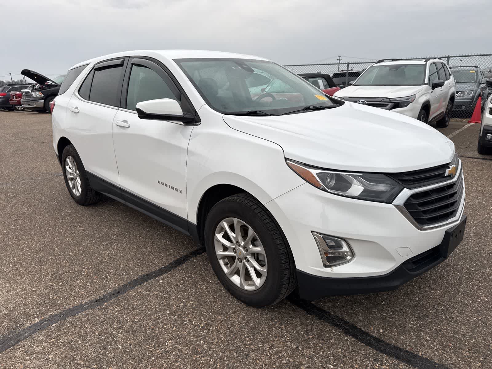 Thumbnail: 2020 Chevrolet Equinox - 4