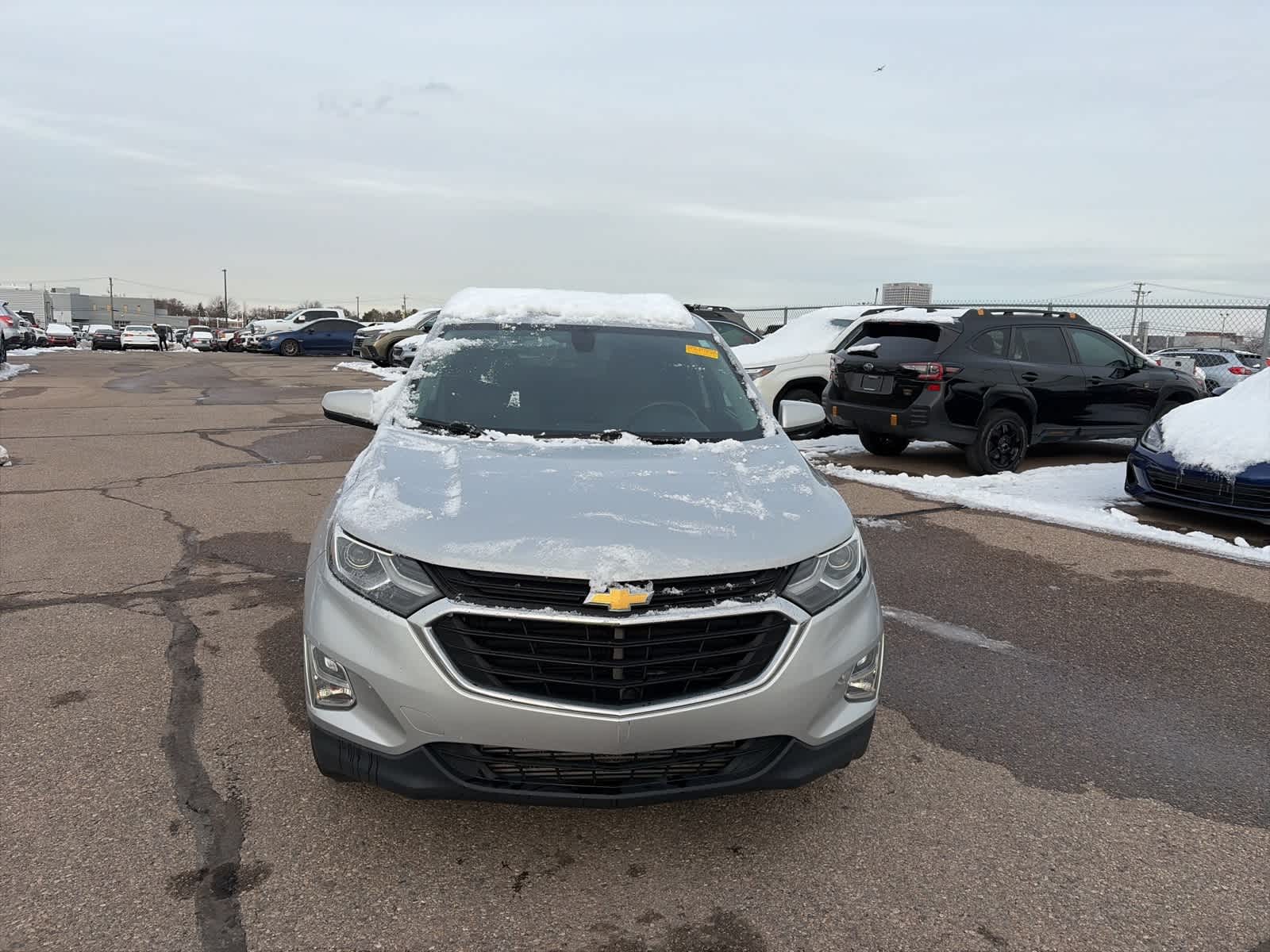 2018 Chevrolet Equinox LT photo 3