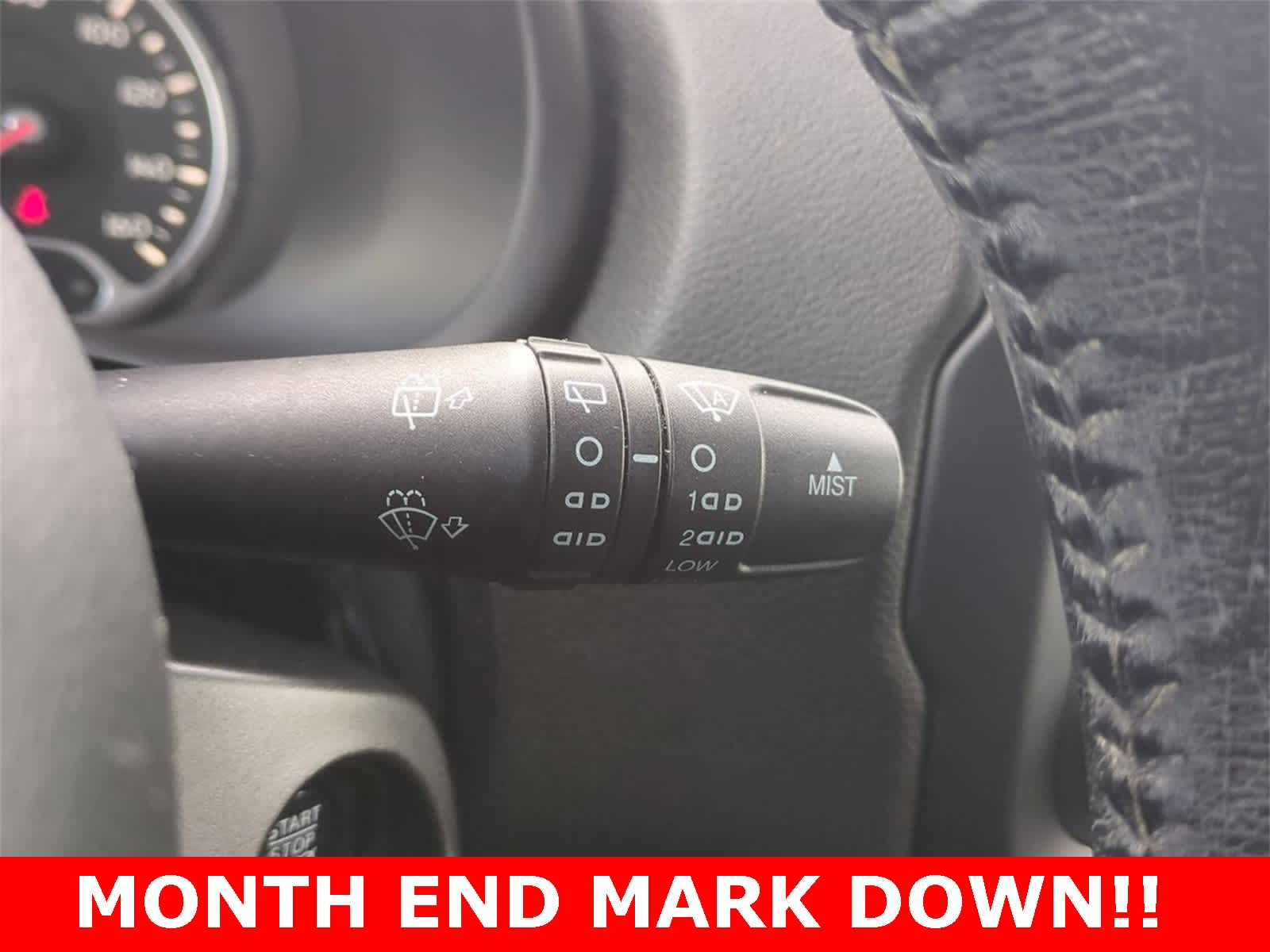 Thumbnail: 2017 Jeep Renegade - 25