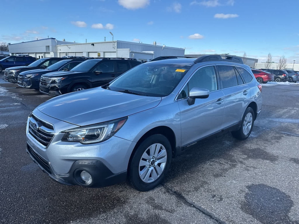 Used 2019 Subaru Outback Premium SUV